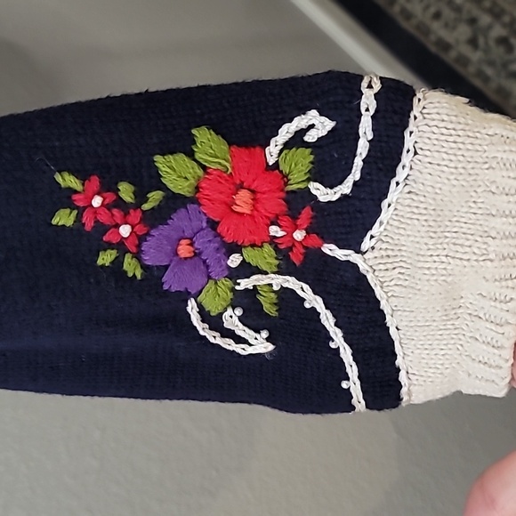 HERMAN GEIST hand embroidered coastal granny cardigan sweater size large blue - Picture 4 of 16